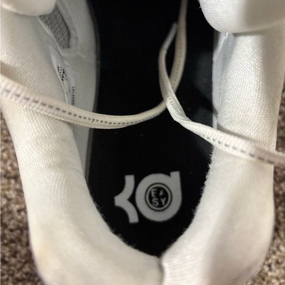 Size 10 - Nike Kevin Durant 16s - Picture 5 of 11